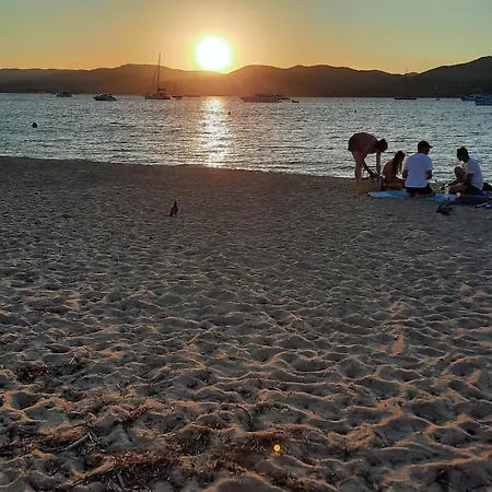 Playa Del Sol -b4 아파트호텔